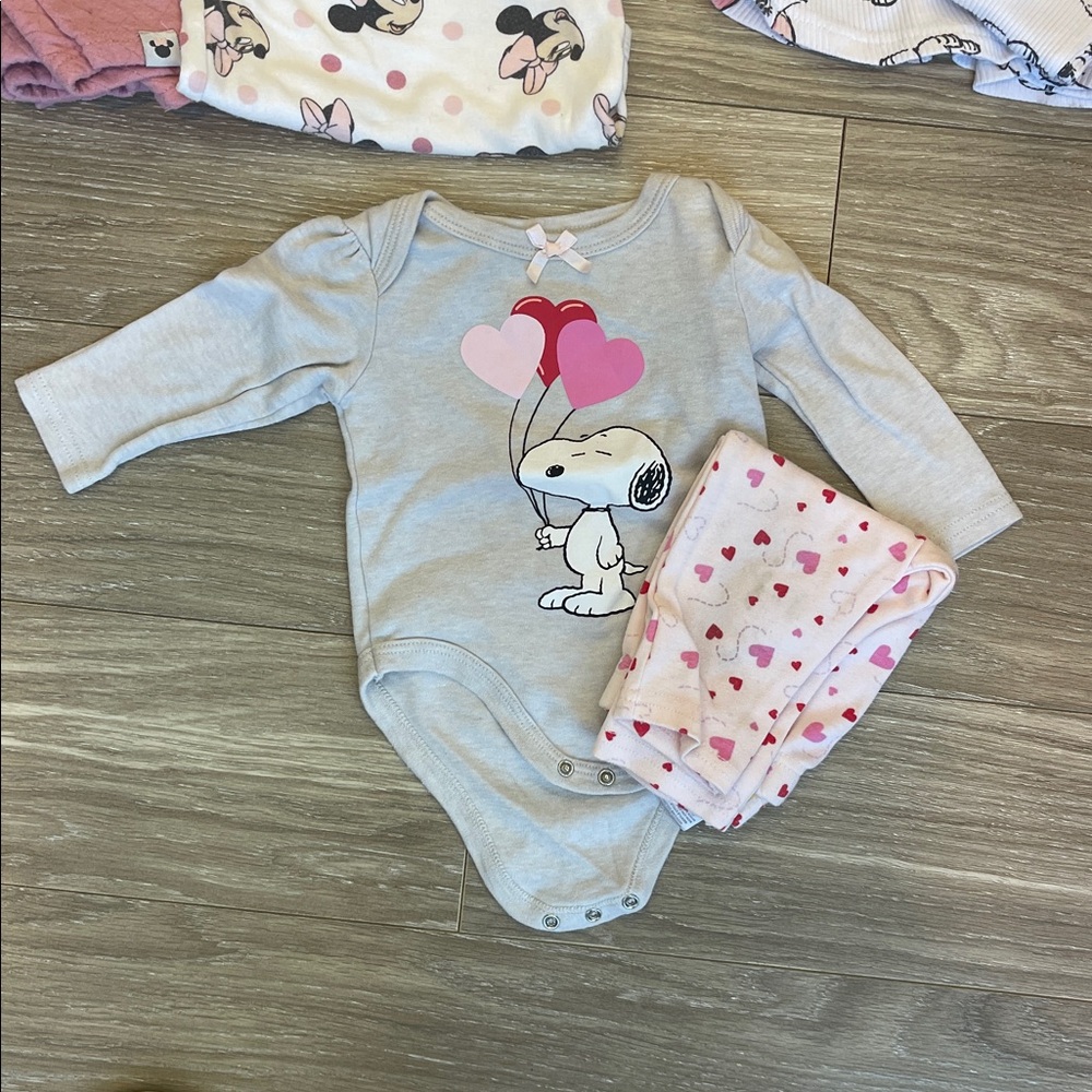 Disney bundle - Picture 5 of 6